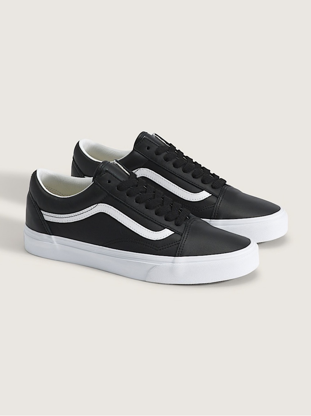 VANS Old Skool Men's Black/White Learher Low Top US 10.5 UK 9.5